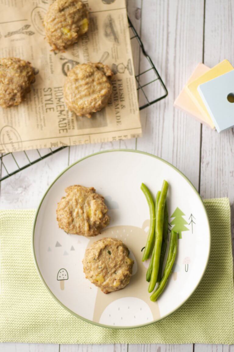 Ofen-Frikadellen mit Kartoffeln – Mama kocht breifrei Ofen-Frikadellen mit Kartoffeln – Mama kocht breifrei